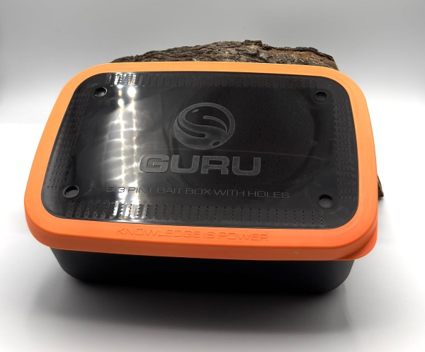 Guru Bait Box 5.3 Pint Orange Köderbox perforierter Deckel
