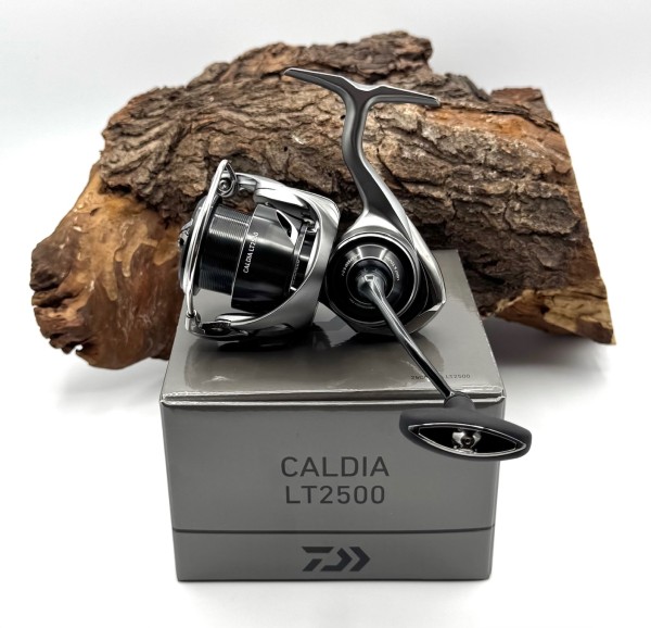 Daiwa 25 Caldia FC LT2500 Spinnrolle