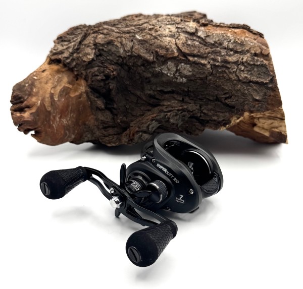 Lew’s Super Duty 300 Speed Spool Baitcast Reel 7.2:1 Linkshand