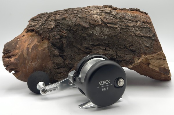 Zeck VR5 Multirolle Left Hand Wels zum Vertikalangeln