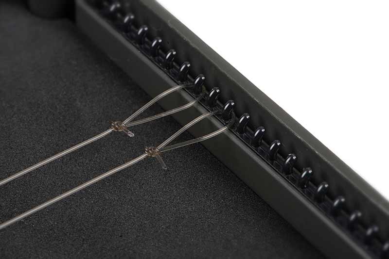 Fox Edges Large Rig and Disc Box 35,5x13x3,5cm inklusive 50 pins + 7 ...