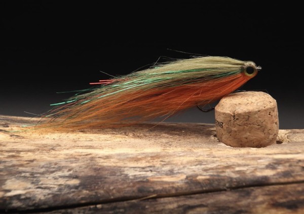 Seatrout Hechtstreamer Fury Olive-Orange 12cm Haken #1/0 Handgebundene Hechtfliege