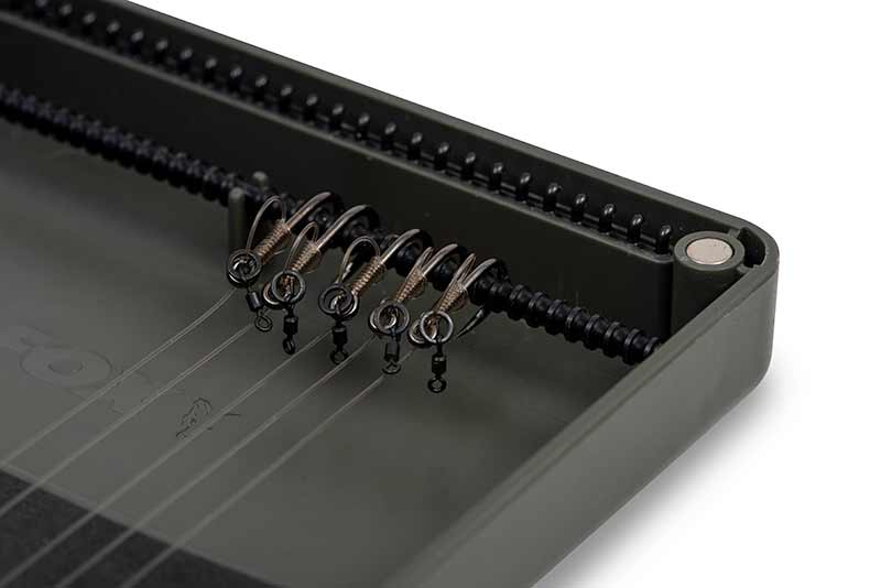 Fox Edges Large Rig and Disc Box 35,5x13x3,5cm inklusive 50 pins + 7 ...