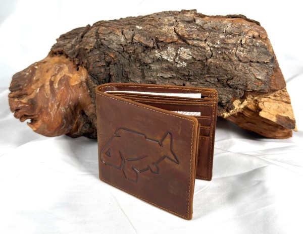 Delphin CARP Outline Ledergeldbörse mit Karpfenmotiv