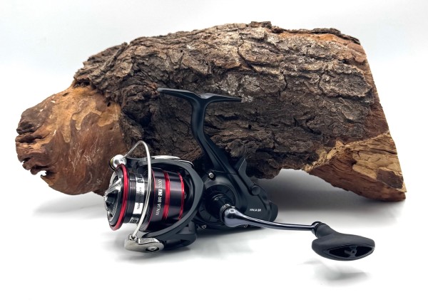 Daiwa 20 Ninja BR LT 3000 Freilaufrolle