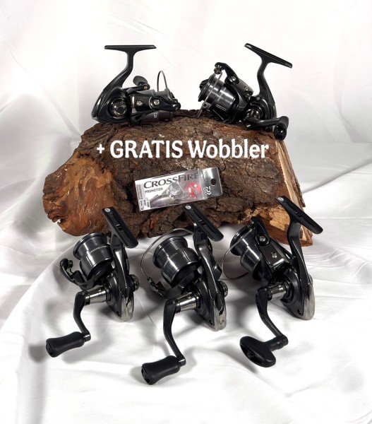 Daiwa 26 Crossfire LT2000 2000S 2000-XH 2500S 3000-C Spinnrolle + GRATIS Chibi Shad2 Wobbler