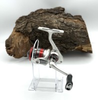 Daiwa QR750 Spinnrolle Forellenageln
