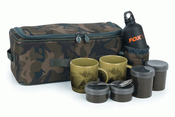 Fox Camo Lite Brew Kit Bag inkl. 2 Tassen Dosen Löffel