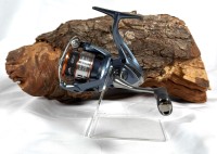 Shimano Nasci FD C2000S Spinnrolle