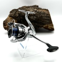 Shimano Stradic FM C3000HG