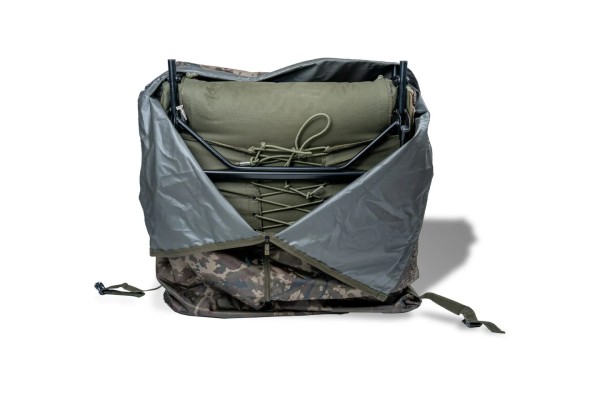 Nash Subterfuge Waterproof Bedchair Bag Regenschutz für Karpfenliege 110x130x35cm