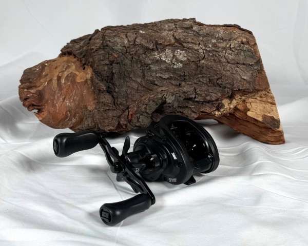 Abu Garcia MAX5LP-L300 Predator Big Bait Low Profile Baitcastrolle Linkshand